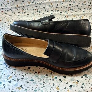 Naturalizer Adiline Loafer - Black Leather - 7.5